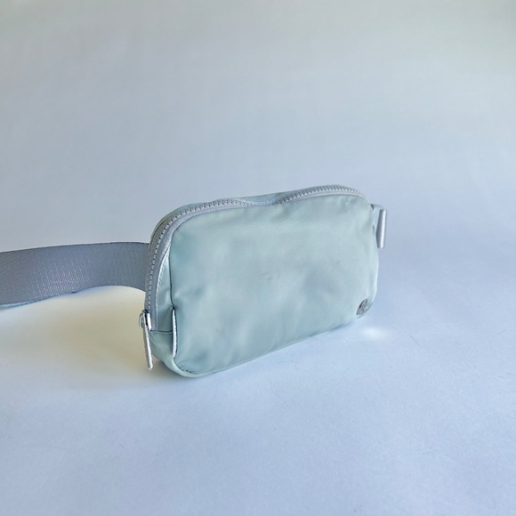 Lululemon Olive Green Nylon belt Bag One Size - Picture 3 of 10